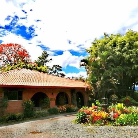 Hotel Boutique Casona Del Cafetal And Lakeside Restaurant Cachí المظهر الخارجي الصورة