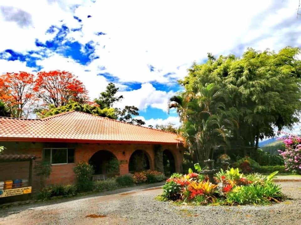 Hotel Boutique Casona Del Cafetal And Lakeside Restaurant Cachí المظهر الخارجي الصورة