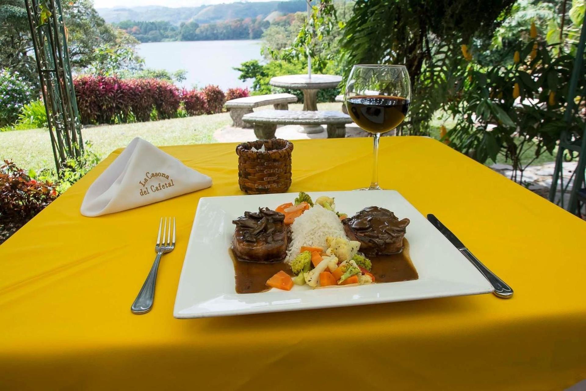 Hotel Boutique Casona Del Cafetal And Lakeside Restaurant Cachí المظهر الخارجي الصورة