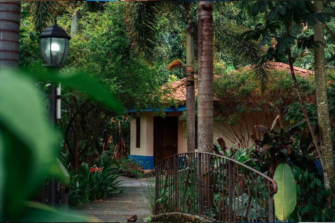 Hotel Boutique Casona Del Cafetal And Lakeside Restaurant Cachí المظهر الخارجي الصورة